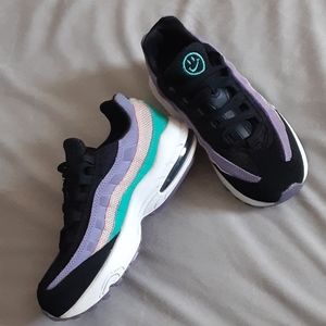 Girls Nike Airmax